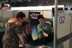 2017-10-02-16.35.45-b